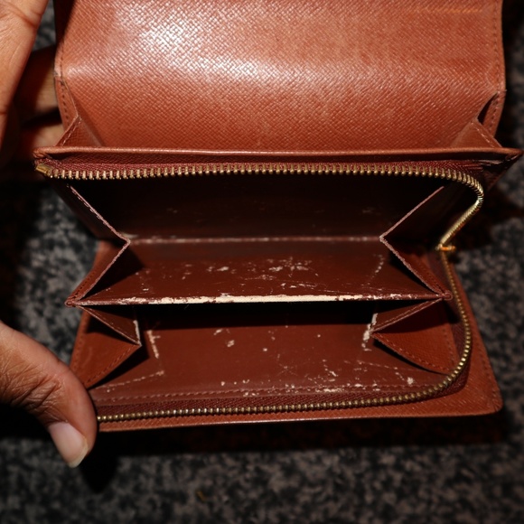 Louis Vuitton Tresor Wallet Authentic - Picture 4 of 7